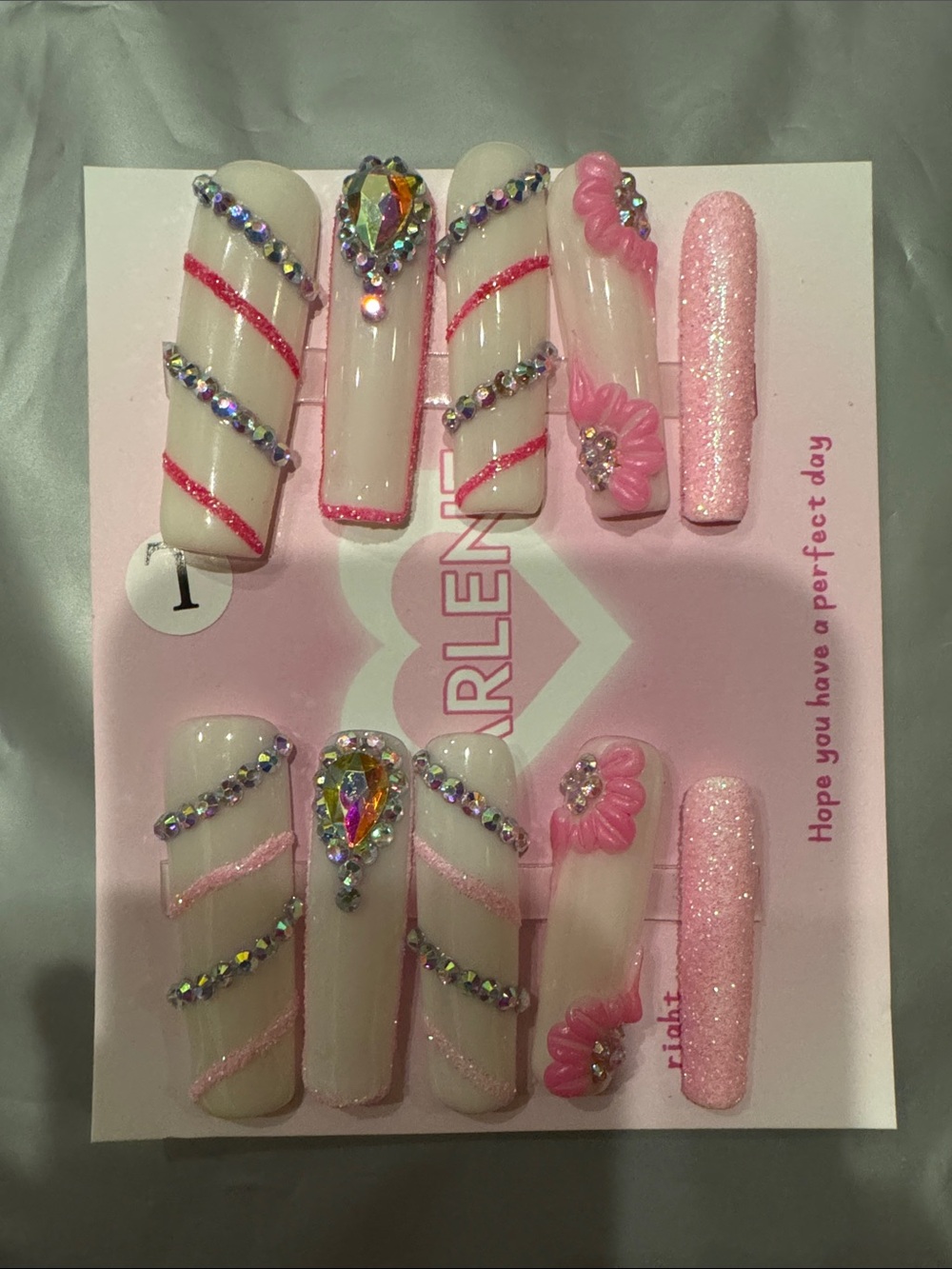 Size Large Handmade Press On Nails.
Length Extra - Long - XL 
New